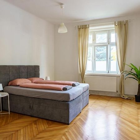 Central Living Apartments - Schoenbrunn Viena Exterior foto