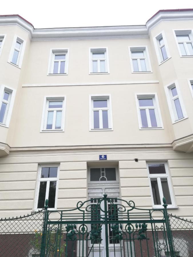 Central Living Apartments - Schoenbrunn Viena Exterior foto