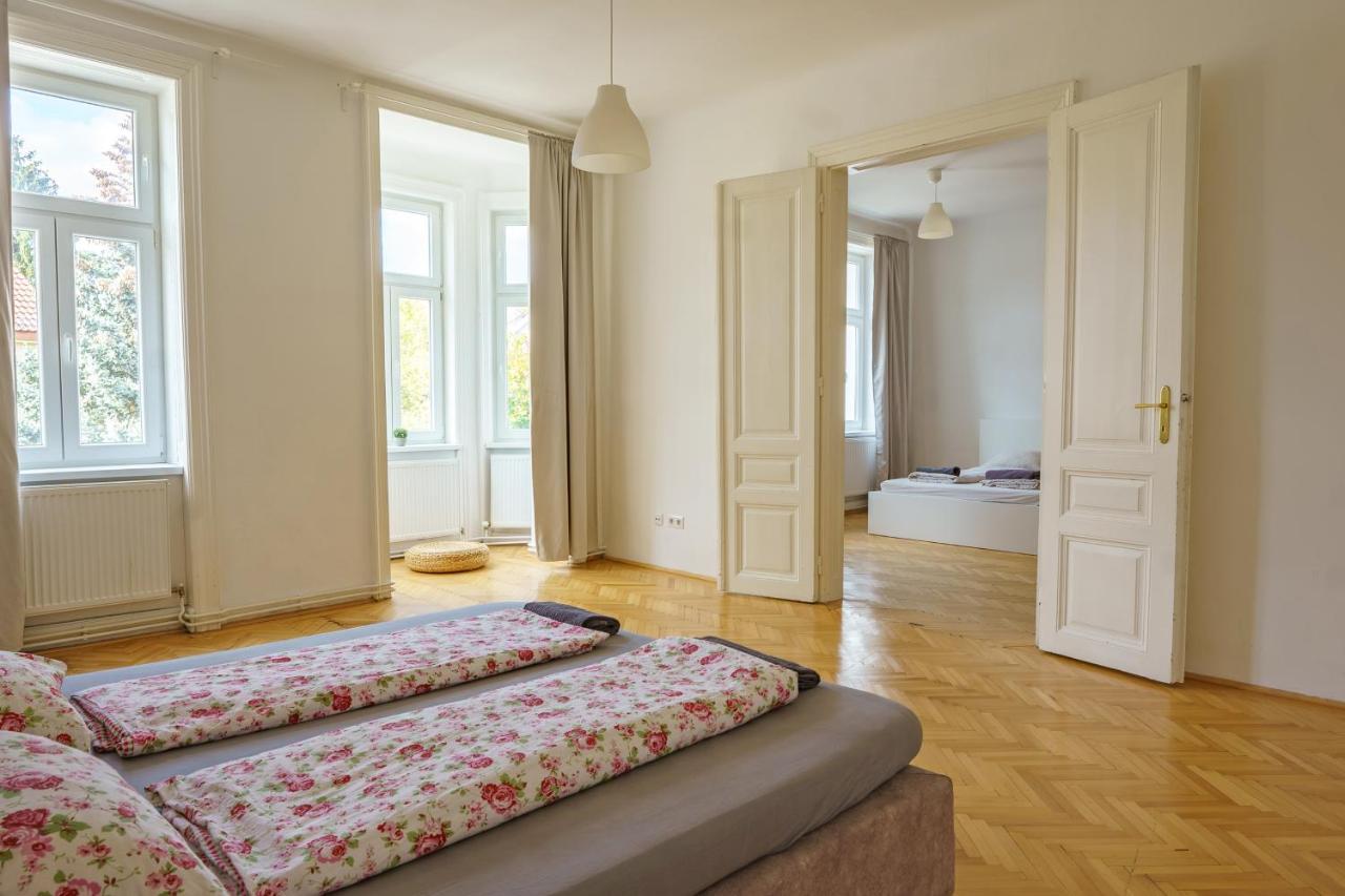 Central Living Apartments - Schoenbrunn Viena Exterior foto